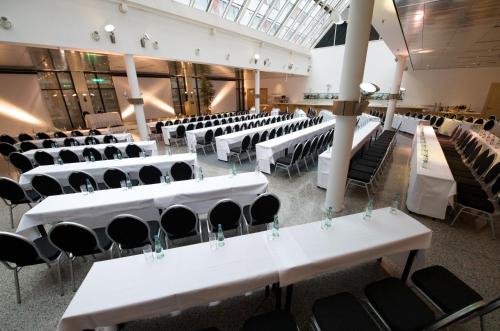 Holiday Inn Berlin City-West an IHG Hotel - image 10