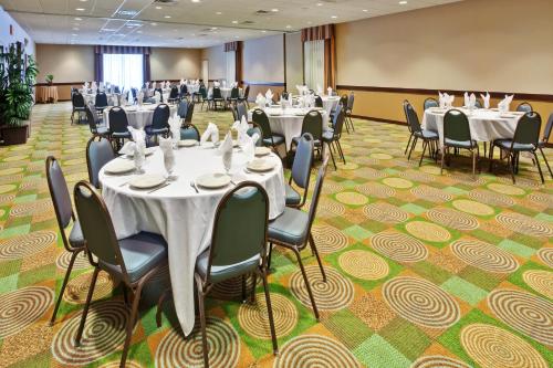Holiday Inn Bloomington-University Area by IHG in Bloomington, USA