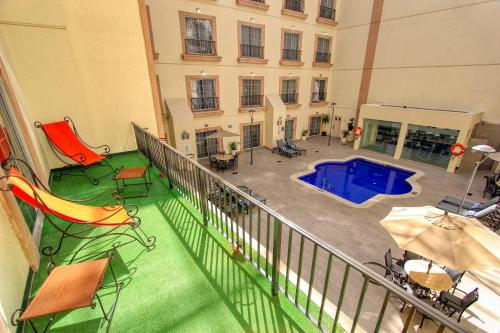244283061 Holiday Inn Leon by IHG