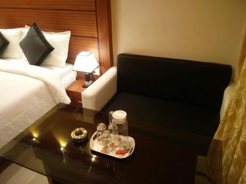 HOTEL SPARK RESIDENCY – Chennai, IL