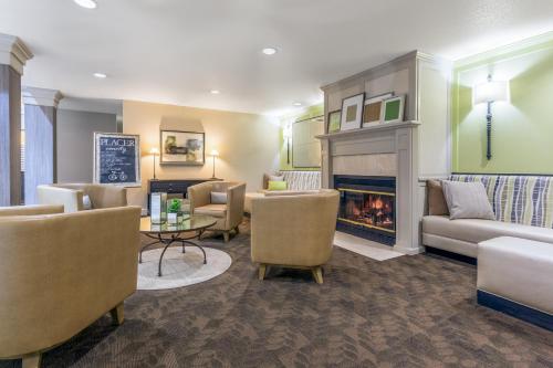 Holiday Inn Auburn an IHG Hotel - image 11