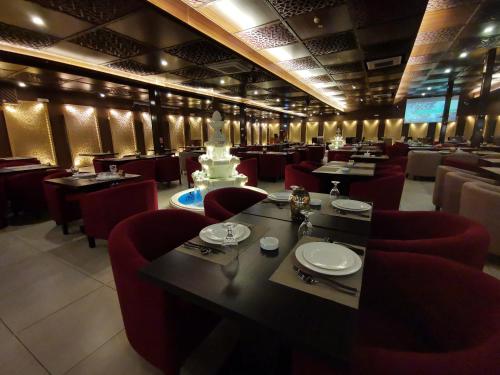 المطعم, فندق فيلاجيو أبو ظبي (Villaggio Hotel Abu Dhabi) in أبوظبي
