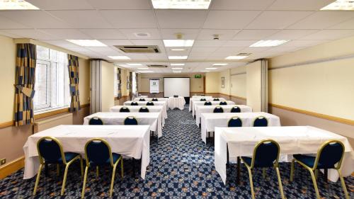 Holiday Inn Bolton Centre an IHG Hotel - image 5