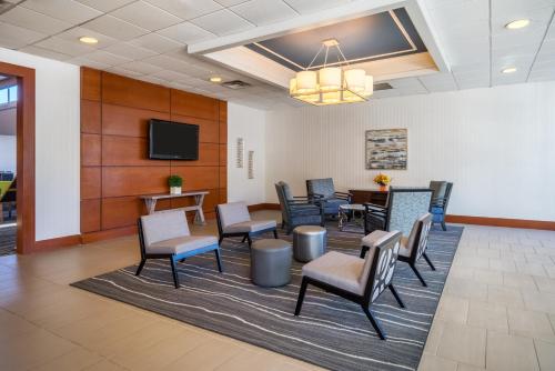 enVision Hotel & Conference Center Mansfield-Foxboro