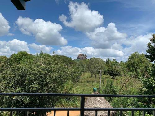 Sigiriya Rock Hide