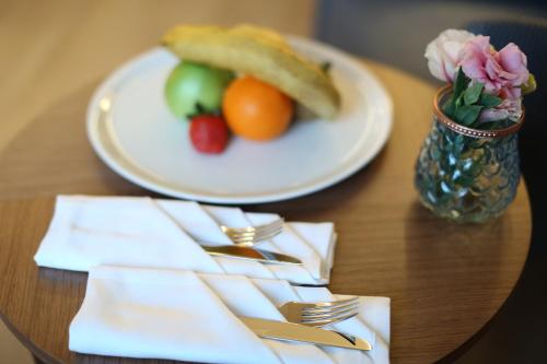 244311896 Holiday Inn Bursa - City Centre by IHG
