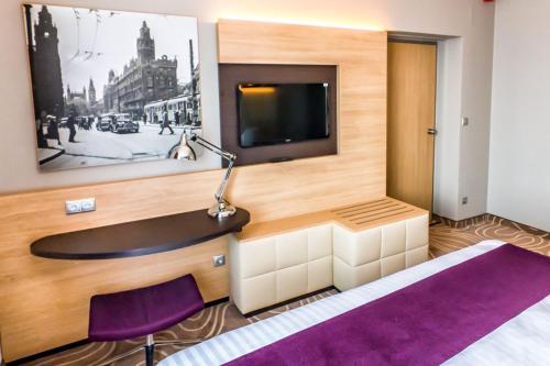 244314521 Holiday Inn Budapest-Budaörs by IHG