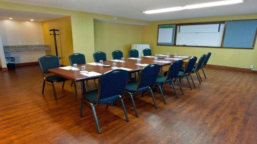 Buffalo Airport Hotel in Cheektowaga, USA