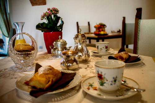 Iekārtas, Casa Tarò (Casa Taro) in Marsaglia (Cuneo)