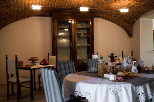 Koplietošanas atpūtas telpa ar TV, Casa Tarò (Casa Taro) in Marsaglia (Cuneo)