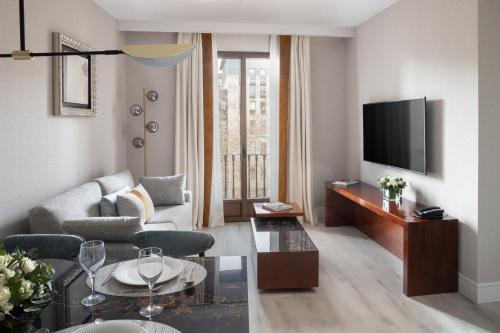 Suites Center Barcelona - main image