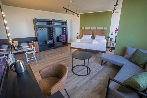 Guestroom, MOVIE MOVIE HOTEL in Appio Latino