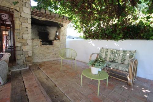 Rocasol - rustic finca for nature lovers in Benissa in โบไนเร