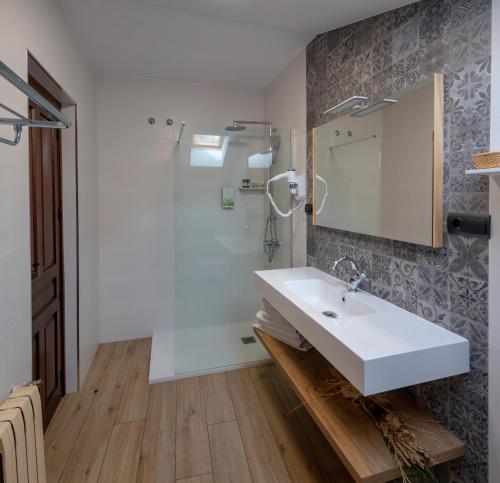 Hotel Las Cancelas - image 9