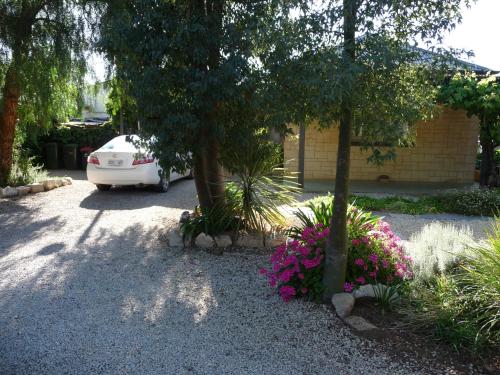 Ieeja, Country Bakehouse Accommodation in Spalding