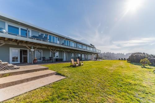 Whale Rock Suites