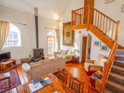 The Old Chapel in Stone