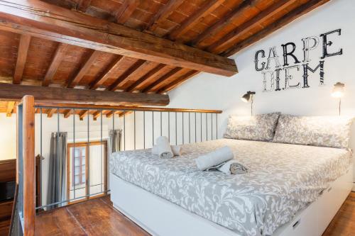 Modern Studio Flat - 3 mins from Duomo Square, Florenz