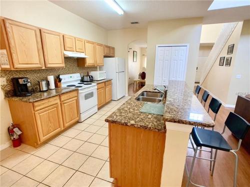 Spacious 5BR 3.5BA Villa South Facing Pool (4781) villa - image 6