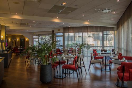 Restaurant, Oceania Quimper in Quimper