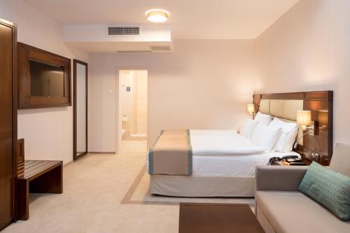 Concorde Old Bucharest Hotel - image 6