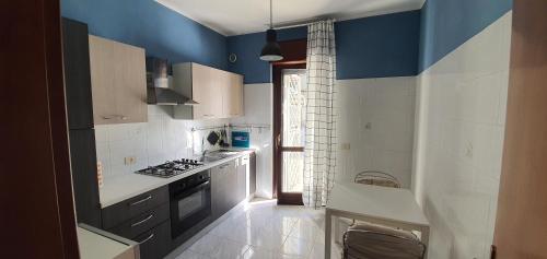 ILIO e GIULIA APART 300 METERS FROM METRO STATION C, Rom (Foto 7)
