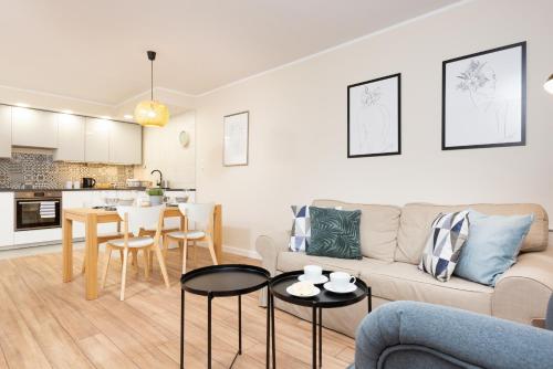 Apartments Warsaw Królewska by Noclegi Renters, Varšava