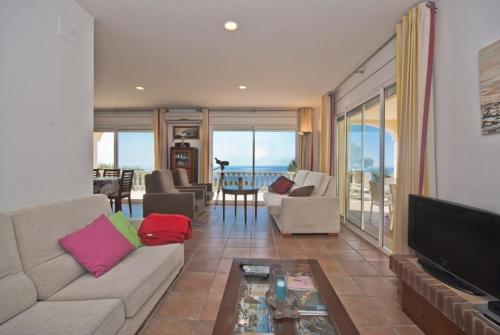 Club Villamar - Claire - image 8