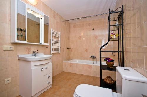 Villa with Private Pool image 10