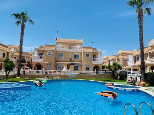 3 bedrooms Villa in Cabo Roig gîte à louer Playas de Orihuela