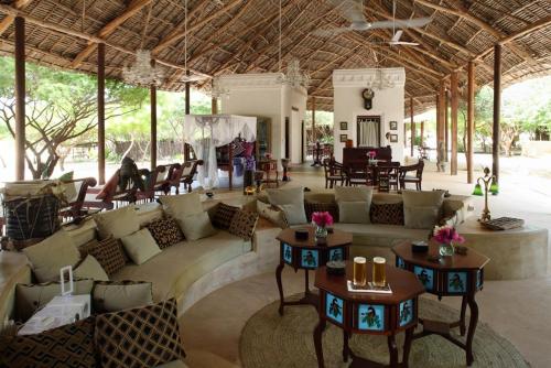 Pub/Lounge, The Red Pepper House in Kilifi