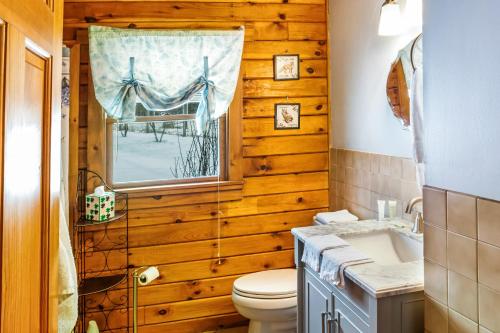 Hidden Lake Lodge - image 8