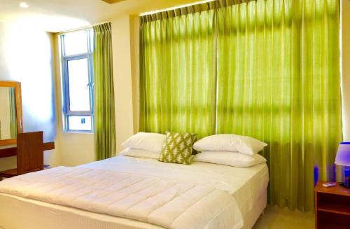 CONTENTO RETREAT CONTENTO RETREAT