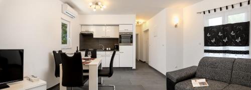 Apartment - Ground Floor image 7