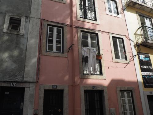  Cozy Studio in Bairro Alto in Lissabon