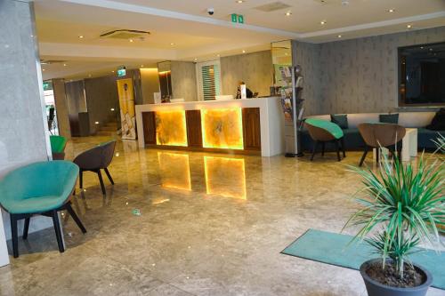Pebbles Resort - image 4