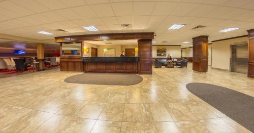 Holiday Inn Des Moines-Airport Conference Center