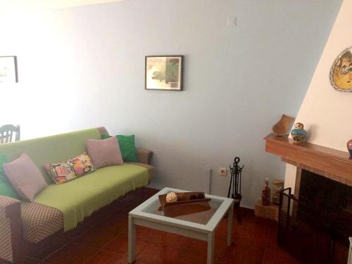 . One bedroom appartement with city view furnished balcony and wifi at Cercal