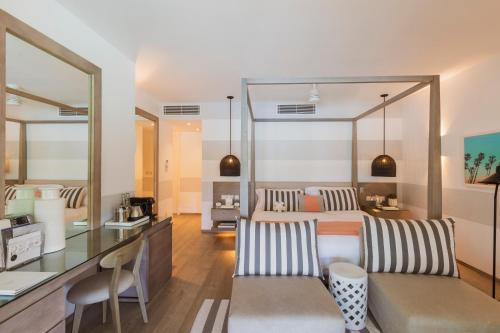 244532150 LUX* Grand Gaube Resort & Villas