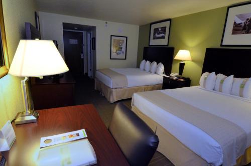 Holiday Inn - Fort Myers - Downtown Area, an IHG Hotel