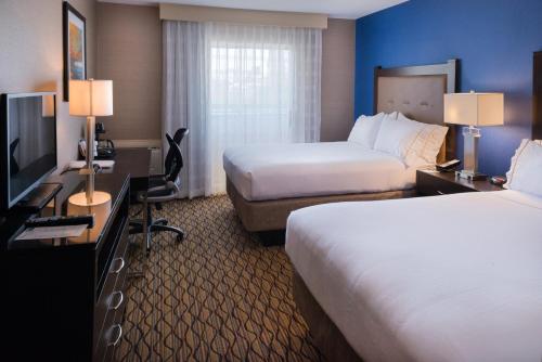 Holiday Inn Express Hotel & Suites Pasadena-Colorado Boulevard, an IHG Hotel - image 5