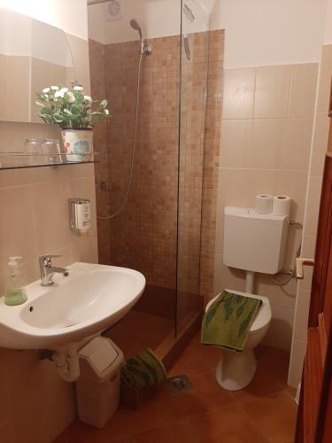 Helios Apartman Hotel - main image