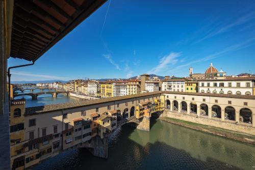 Apartments Florence - Dreams Over Ponte Vecchio, Флоренция