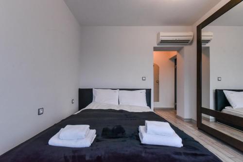 ✰ The View ✰ Stunning One-Bedroom Apartment