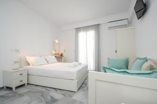 Soula Hotel in Naxos Island