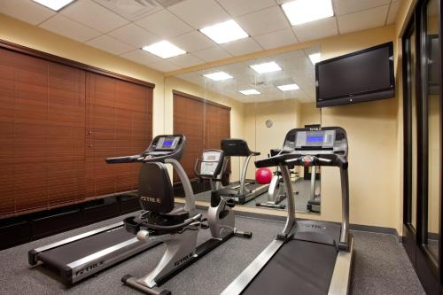 Holiday Inn Saint Louis-Fairview Heights, an IHG Hotel