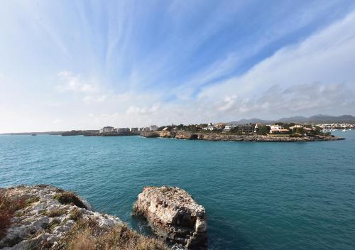 Villa Portocolom - image 8