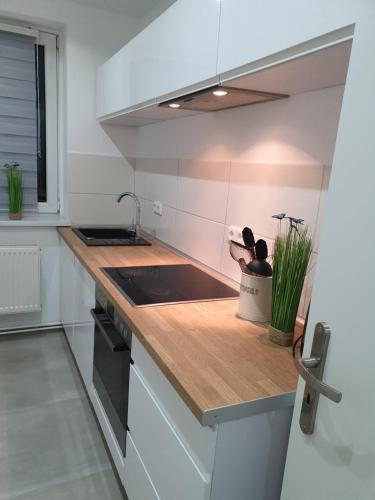 Lagune in โลเมิน