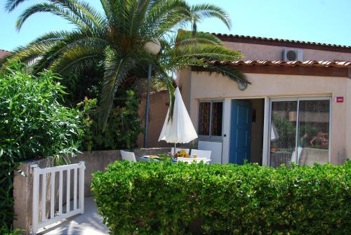 3 bedrooms, 6 beds
