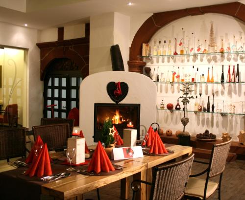 Hotel-Restaurant Pfälzer Hof - image 7